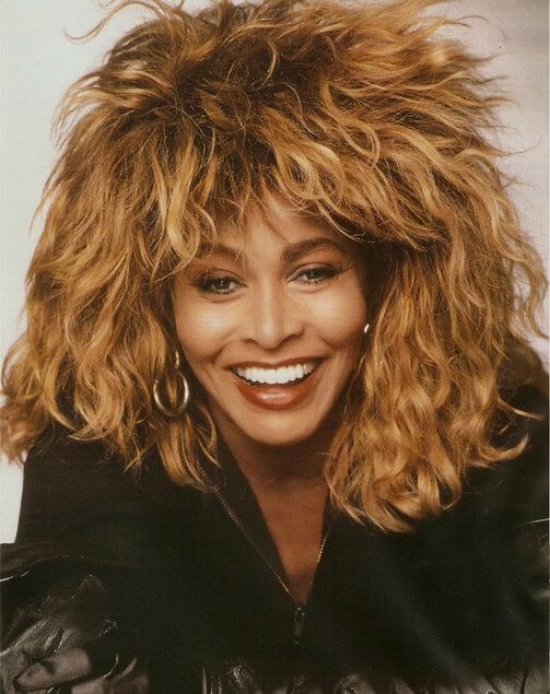 Lo que se obtiene es lo que se ve [What you get is what you see] - Tina Turner